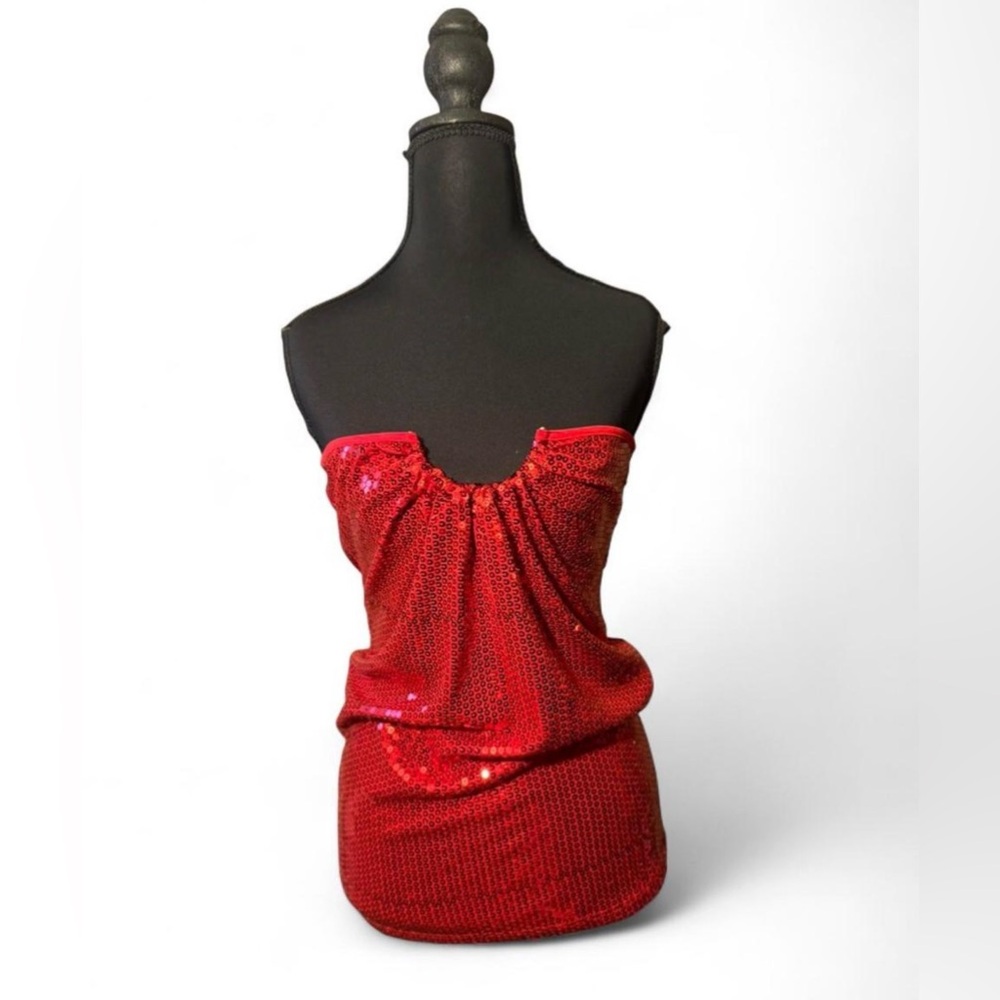 00s Y2K Red Sequin Strapless Top